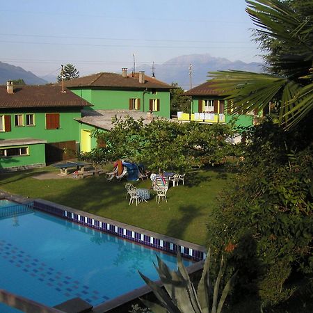 Bamboohouse Motel Riazzino Exterior foto